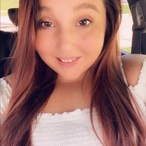 Meet your Posher, Dannielle